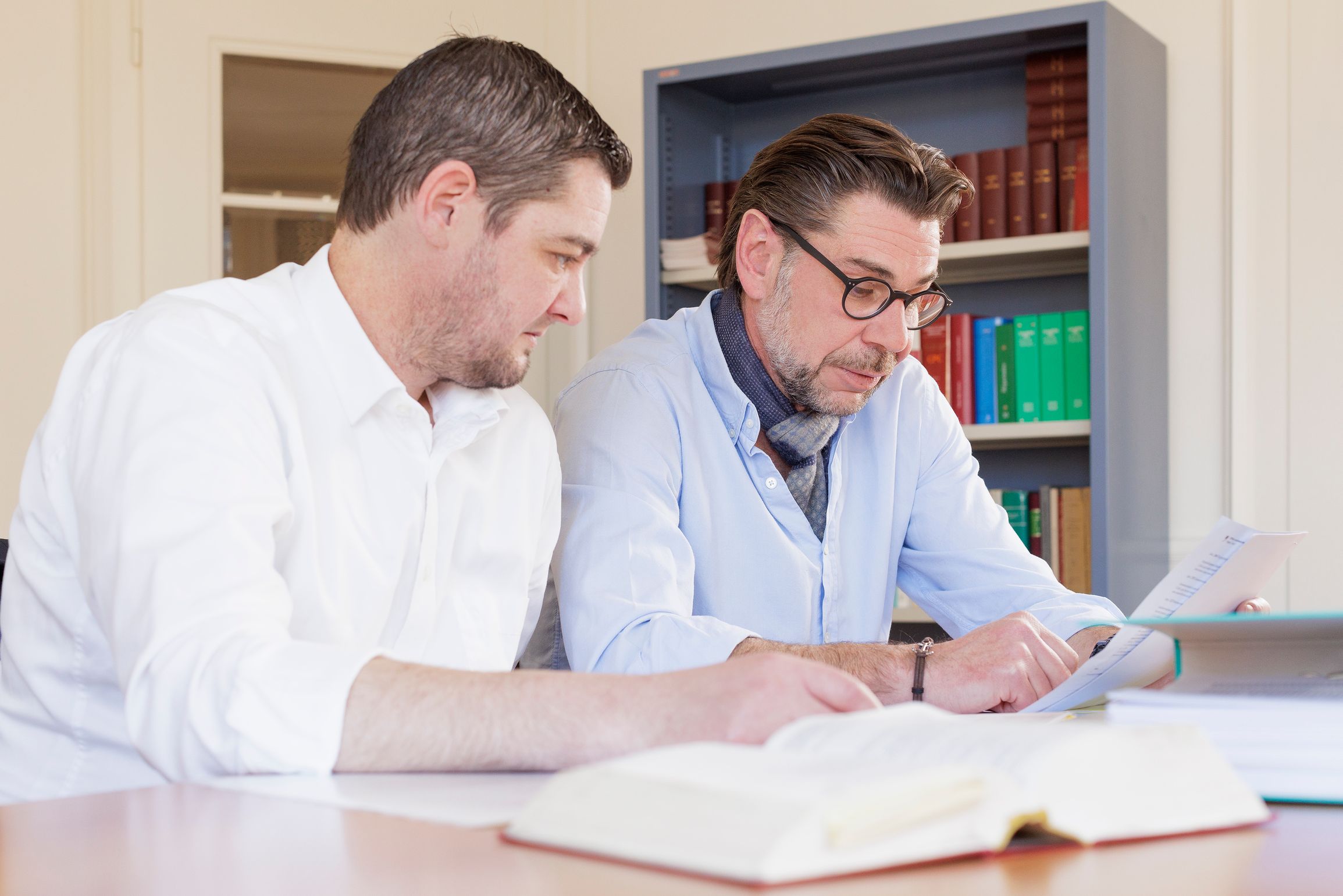 Bilder Etude CHIOCCHETTI & SIEVI : Agent d'Affaires