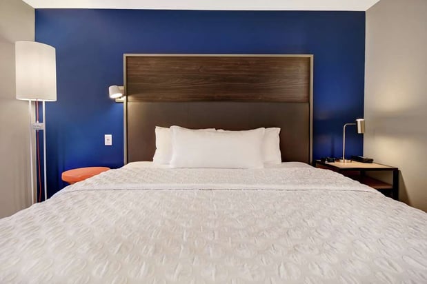 Images Tru by Hilton Denver South Park Meadows