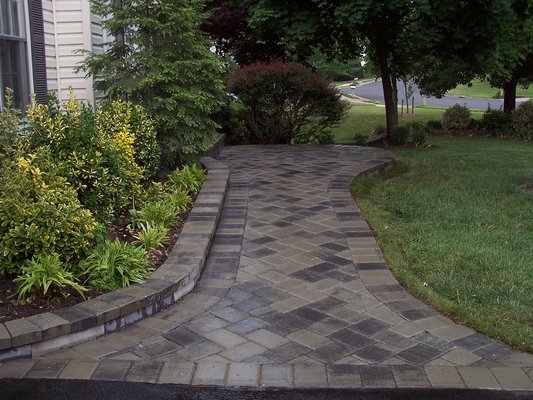 Stoneman Landscaping Photo