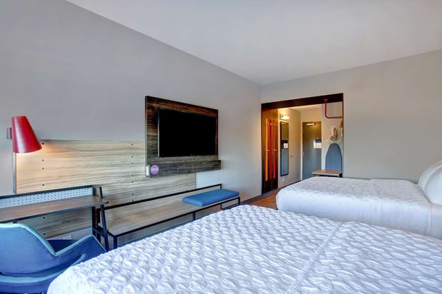 Images Tru by Hilton Alcoa Knoxville Airport
