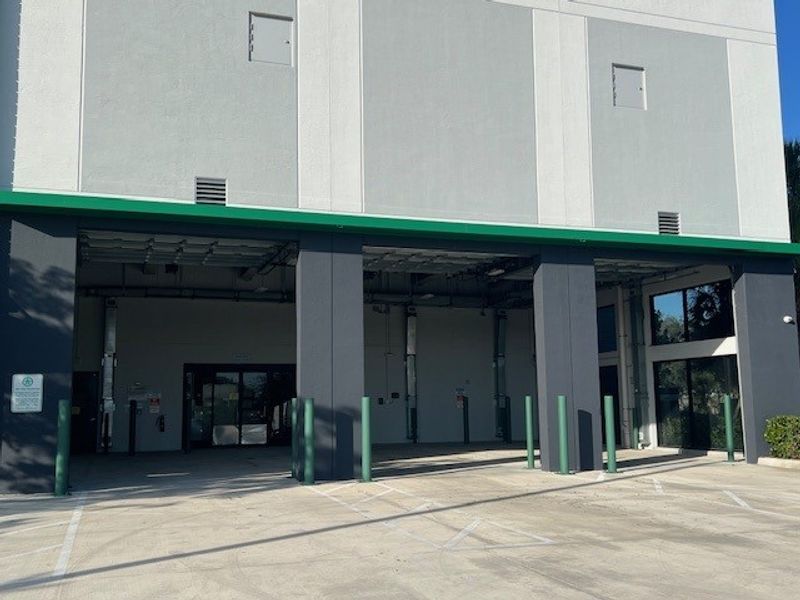 Covered Loading Area