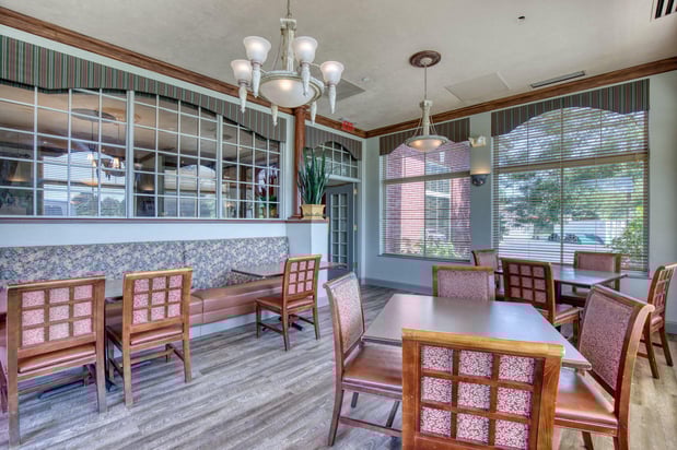 Images Holiday Inn & Suites Madison West - Middleton by IHG