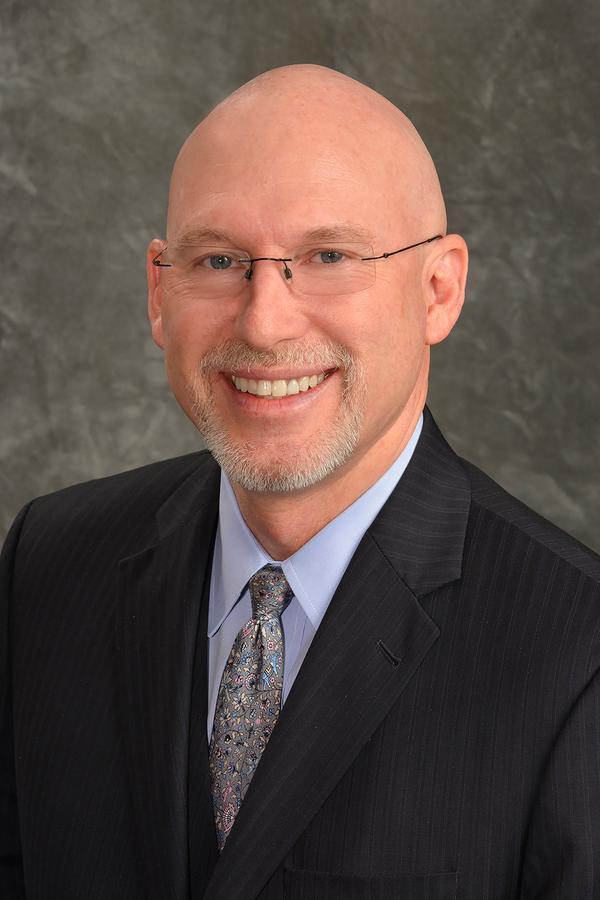 Edward Jones - Financial Advisor: Ryan D Garrett, AAMS™ South Boston (434)572-4627