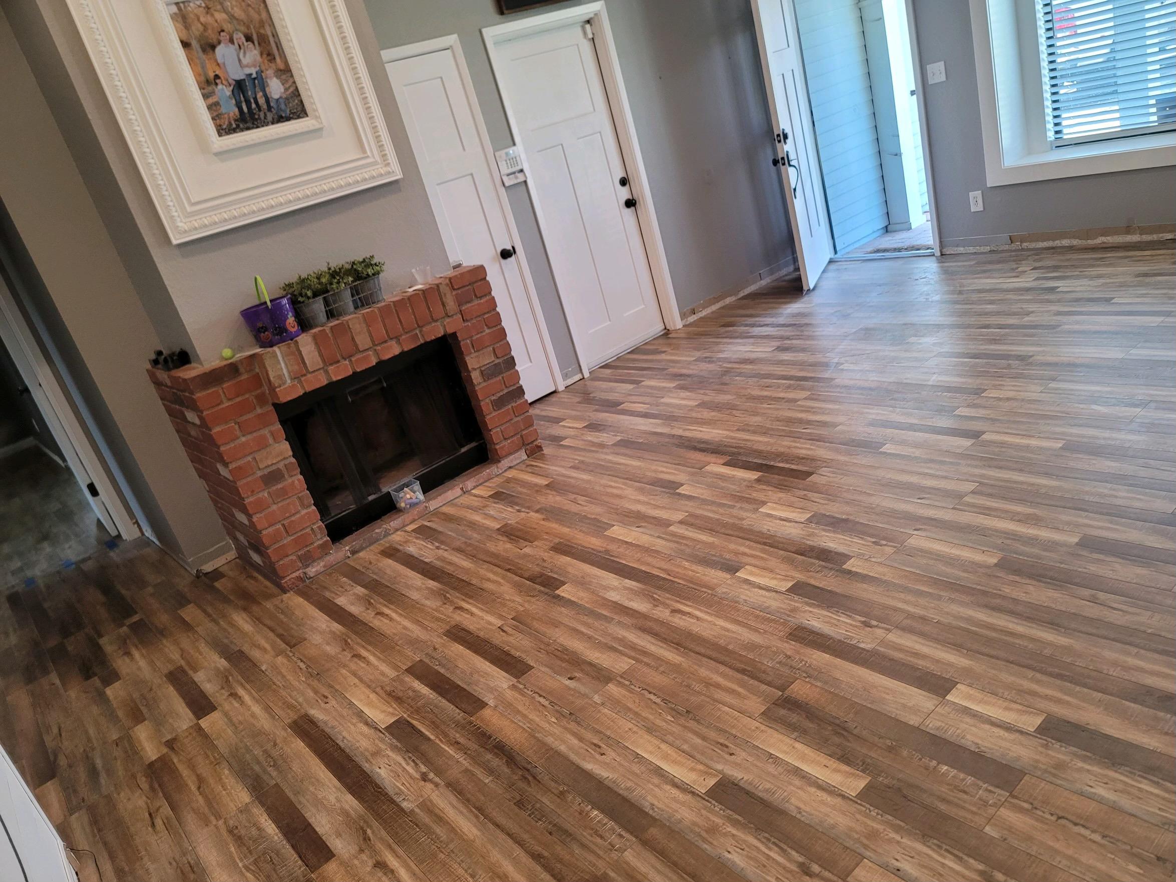 Grizzly's Discount Flooring Mesa (480)288-2771