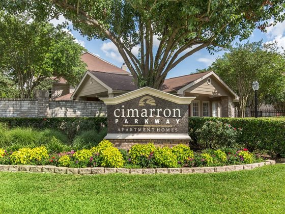 Cimarron Parkway Apartments Photo