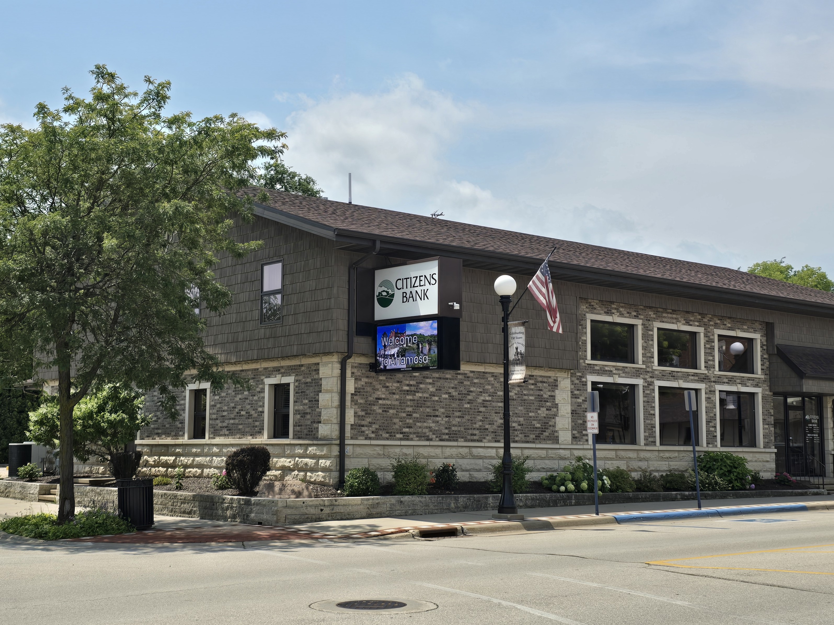 Citizens Savings Bank
215 E Main Street
Anamosa, Iowa