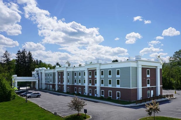 Images Hampton Inn & Suites Berkshires-Lenox