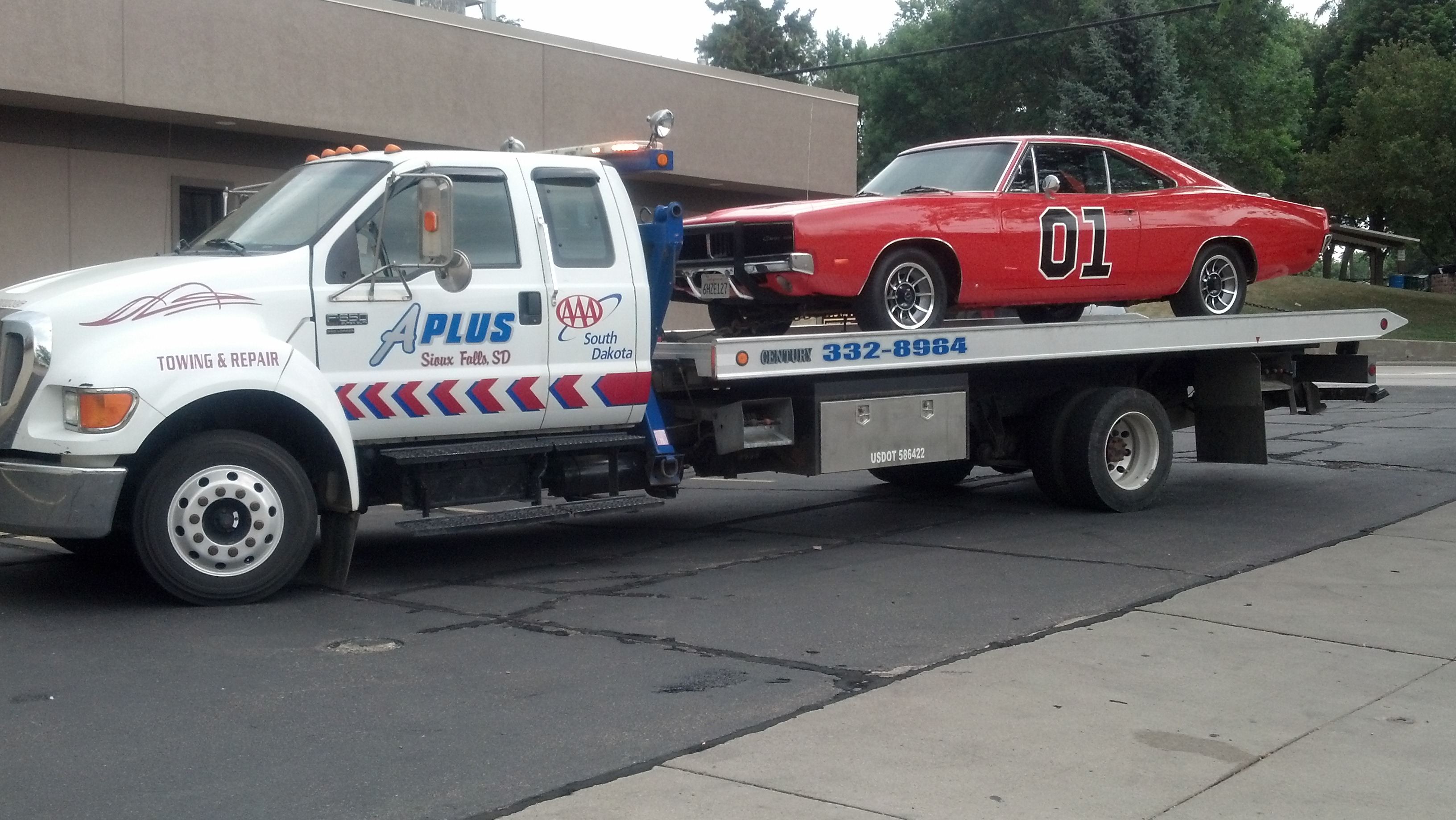 A Plus Towing Sioux Falls (605)332-8984