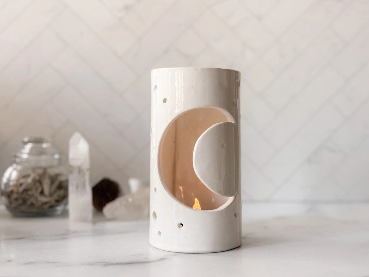 Prepare to get your hands dirty as we mold cylinders and transform them into moon lanterns, which will add a glow to any table or mantel scape. This is a beginner's handbuilding workshop. No prior clay experience required.