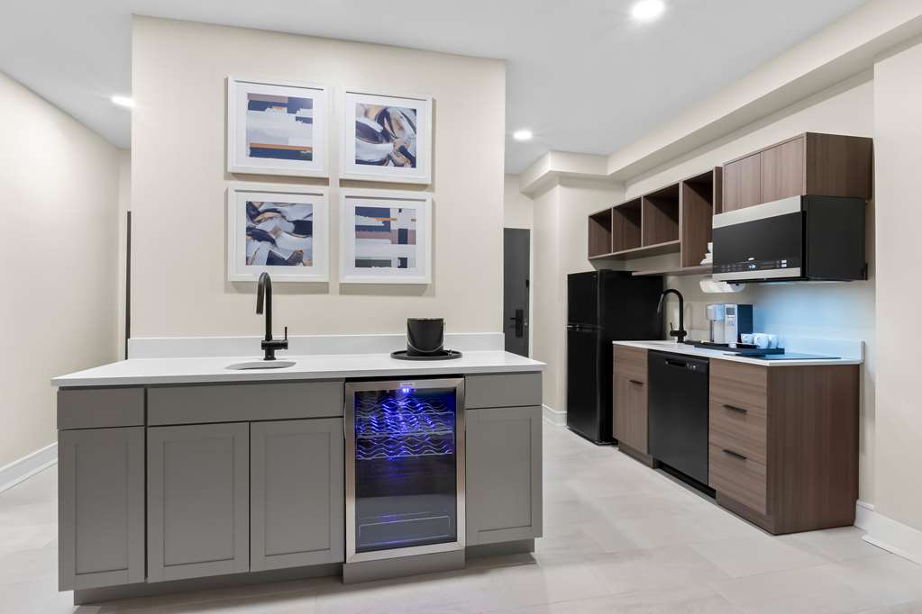Larger King Suite