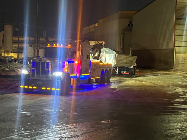 Images Scarletts towing & recovery