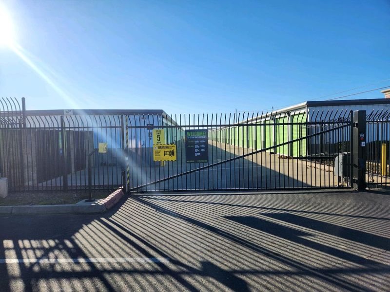 Extra Space Storage Image