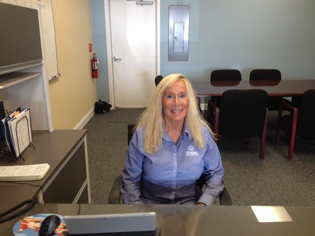 Images Dianne Michael: Allstate Insurance