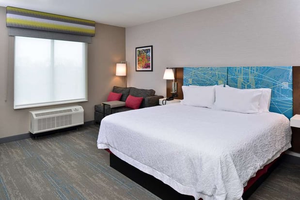 Images Hampton Inn & Suites Adrian