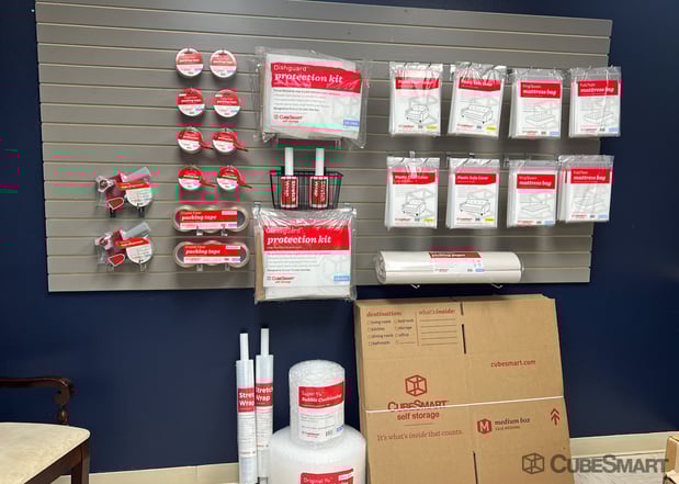 Images CubeSmart Self Storage