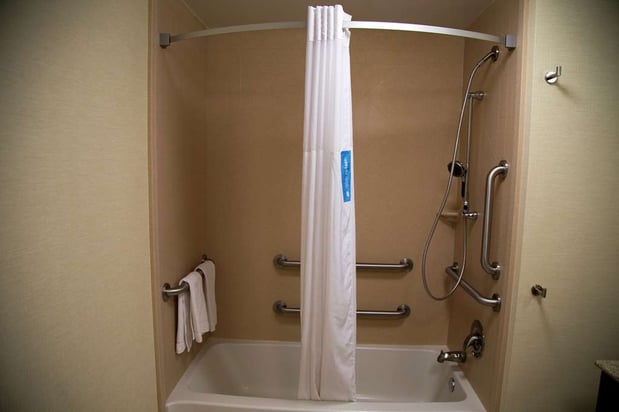 Images Hampton Inn & Suites Sharon