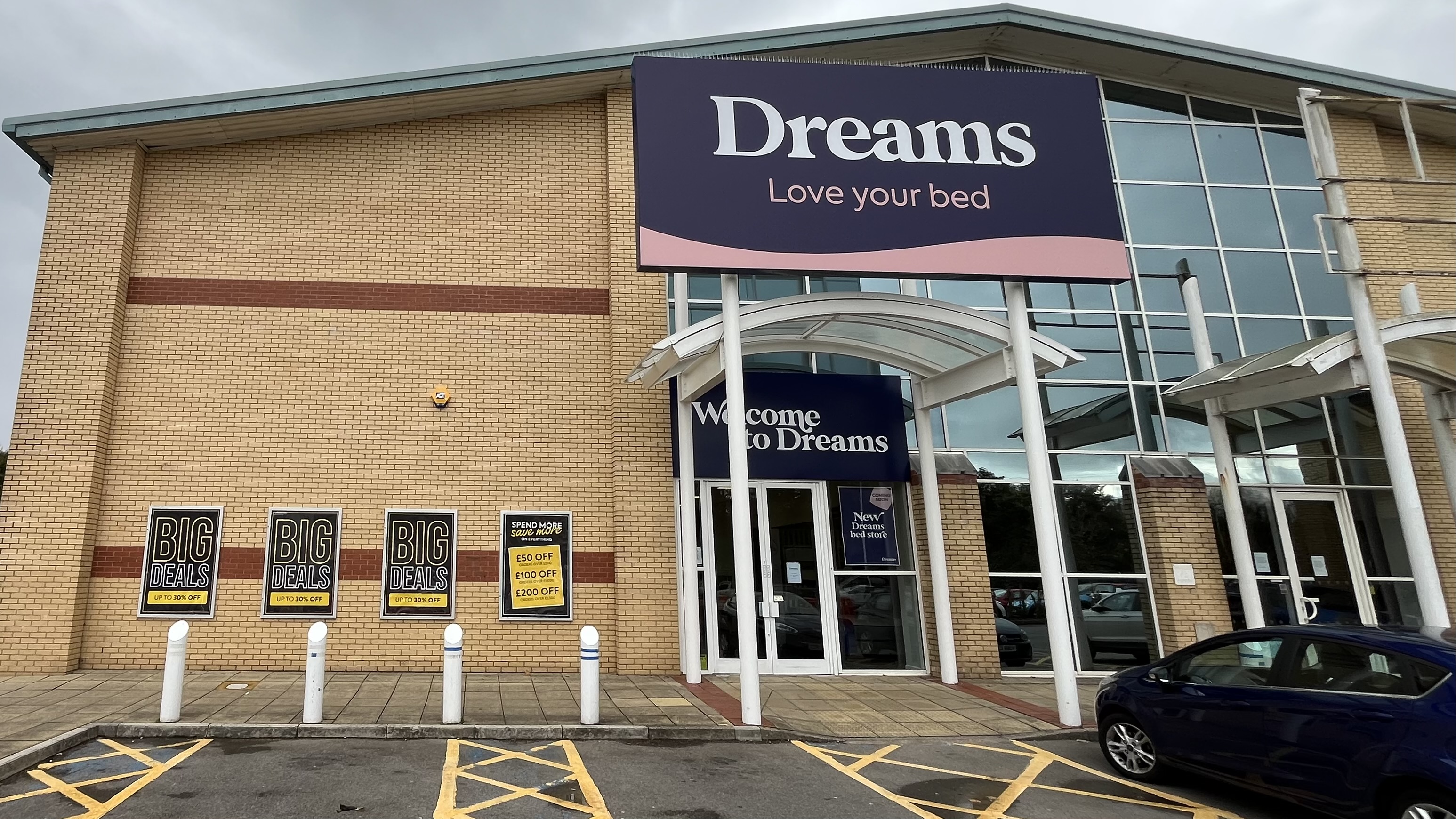 Images Dreams Llantrisant