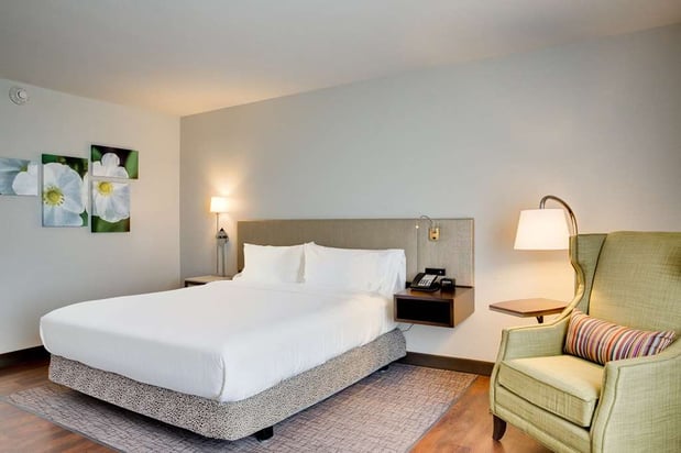 Images Hilton Garden Inn North Houston Spring