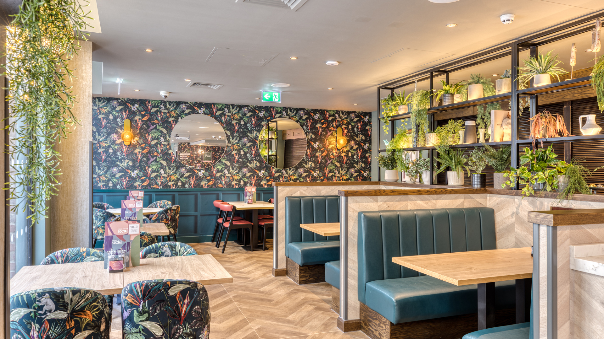 Premier Inn London Southwark (Tate Modern) hotel The Social restaurant