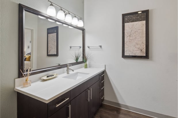 Images Carrick Bend Apartments