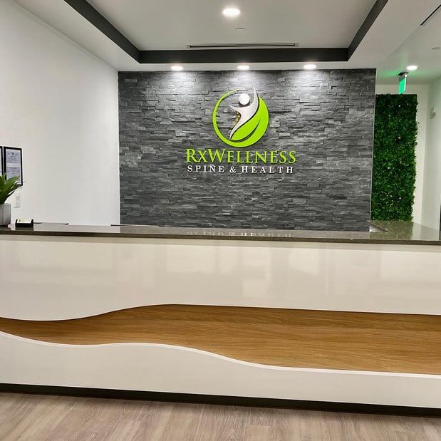 Images RxWellness Spine & Health - Rockville