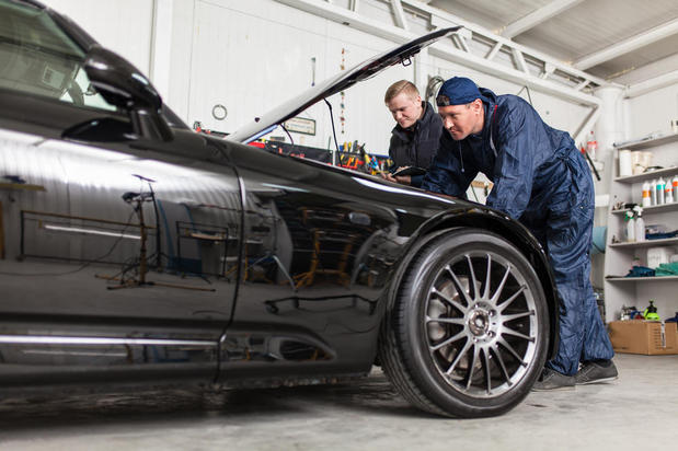Images Beech's Auto Refinishing
