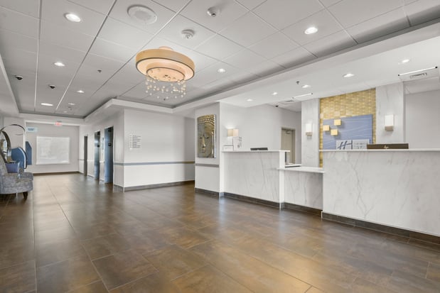 Images Holiday Inn Express & Suites Gonzales by IHG