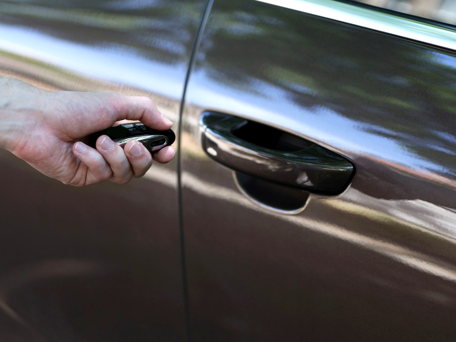 Premium Locksmith Logo
