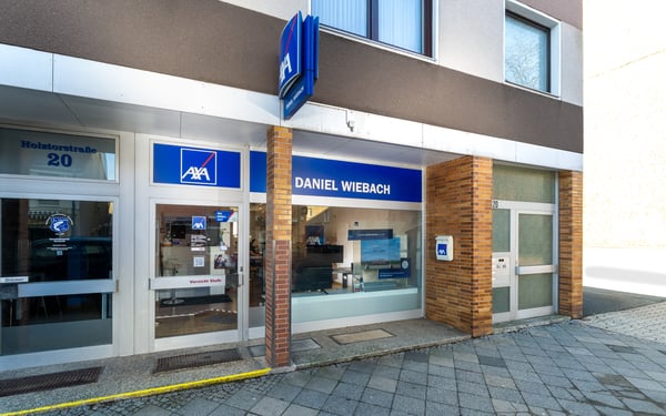 Bilder AXA Versicherung Team Wiebach in Sarstedt