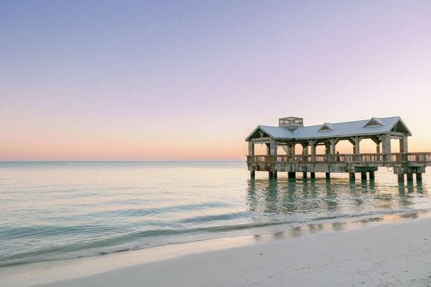 Images The Reach Key West, Curio Collection by Hilton