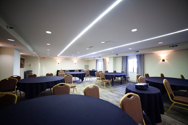 Images Holiday Inn Irving - Las Colinas by IHG