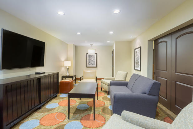 Images Staybridge Suites Seattle - Fremont by IHG