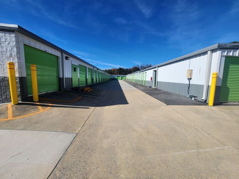 Images Extra Space Storage