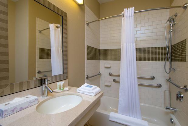 Images Staybridge Suites Longview by IHG