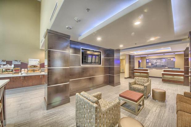 Images Holiday Inn Express & Suites Carrizo Springs by IHG