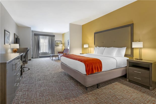 Images Best Western Plus Elizabethtown Inn & Suites