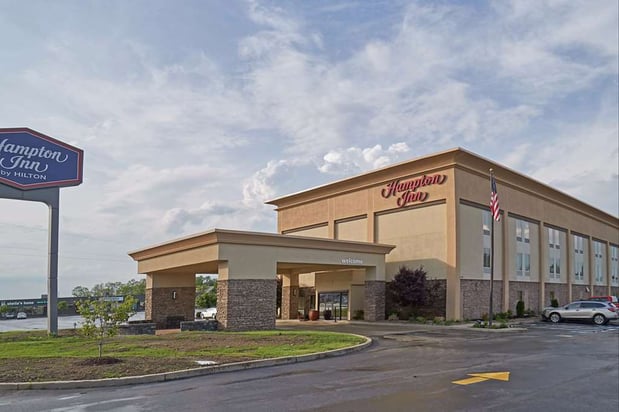 Images Hampton Inn Uniontown