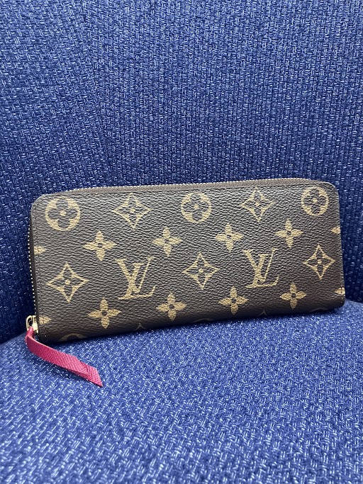 Images KOMEHYO（コメ兵）買取センターなんばスカイオ