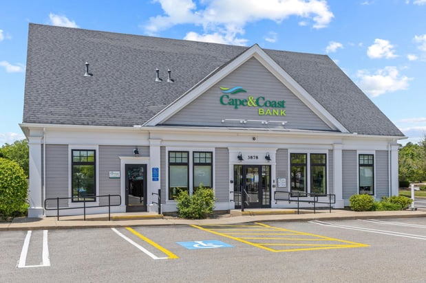 Images Cape & Coast Bank
