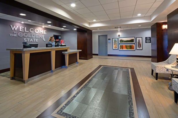 Images Hampton Inn Visalia