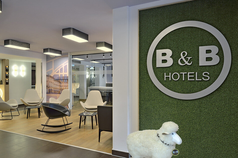 Bilder B&B HOTEL Mannheim-Neuostheim