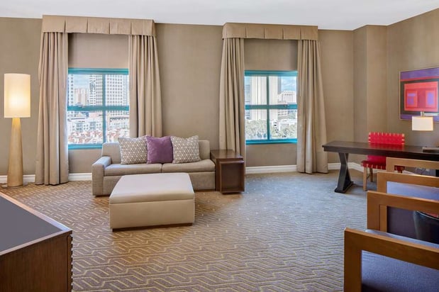 Images Embassy Suites by Hilton San Diego Bay Downtown