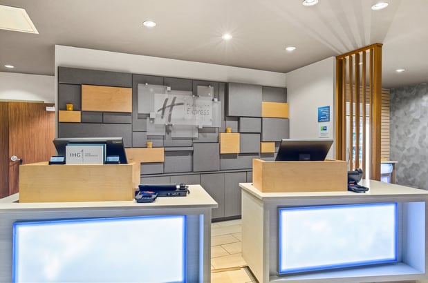Images Holiday Inn Express & Suites Carrollton West by IHG