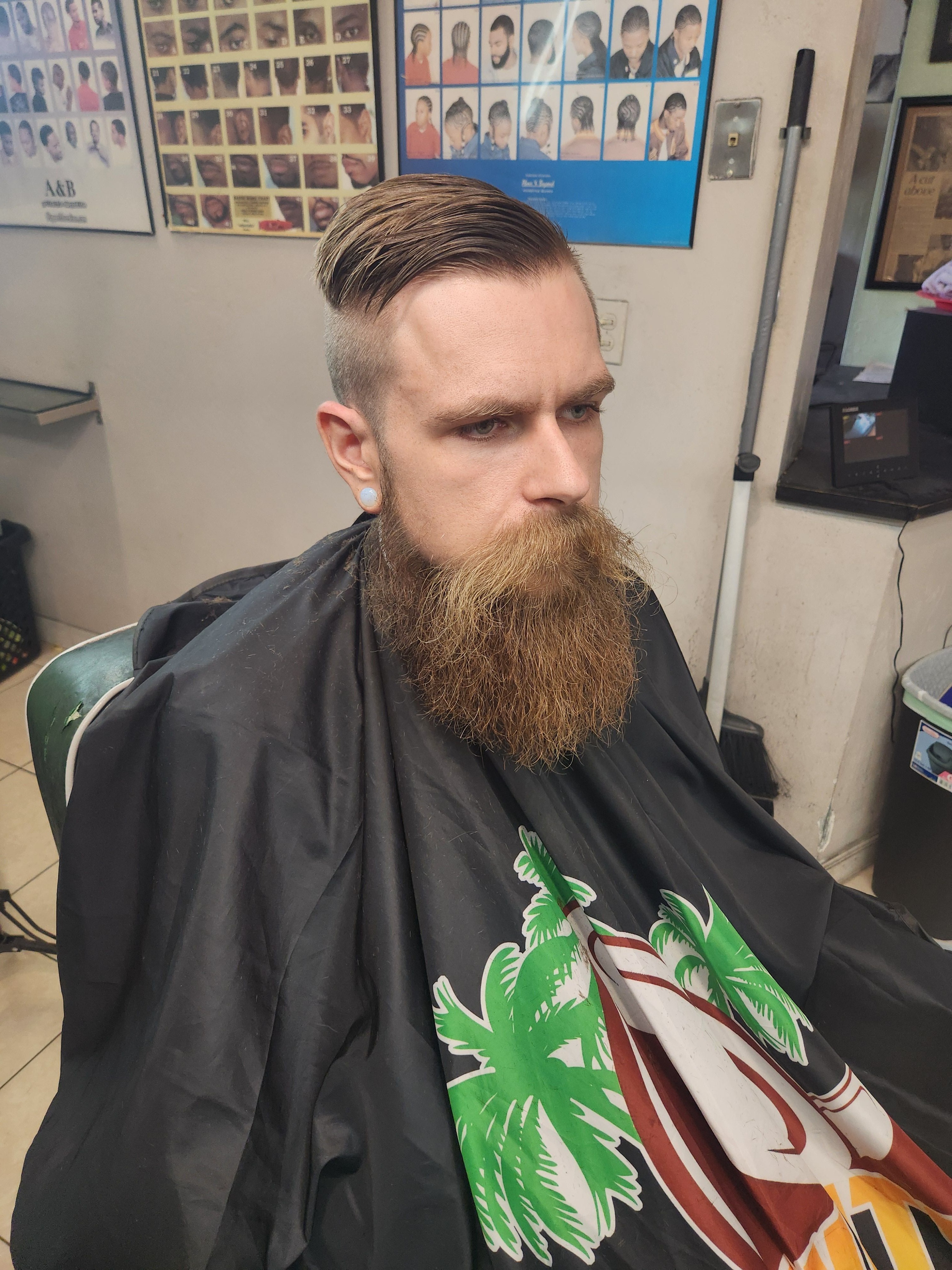 Coconuts Salon & Barber Shop Image