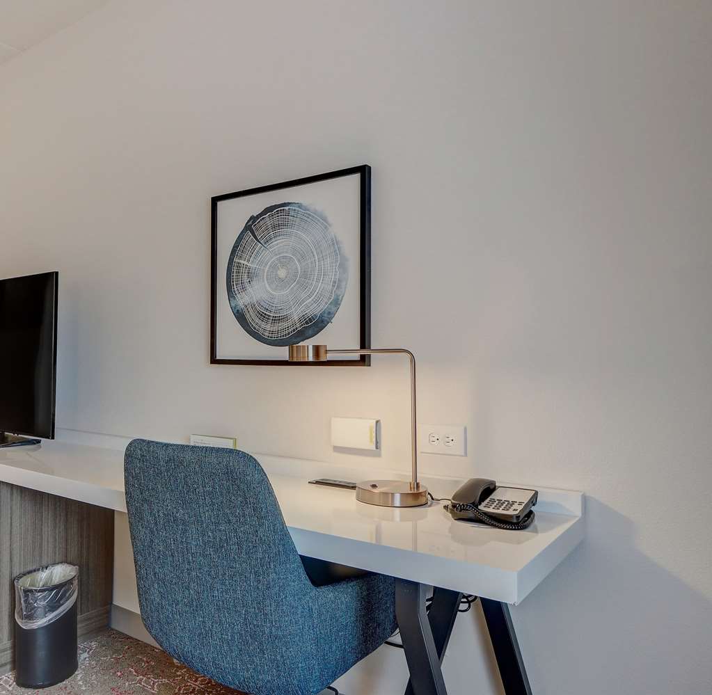 Guest room