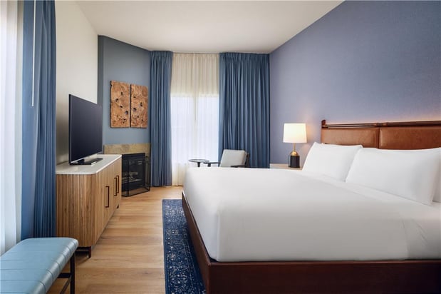 Images Martis Valley Lodge, Tapestry Collection by Hilton