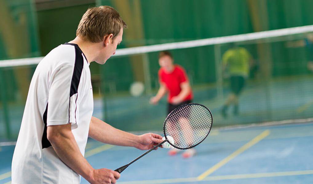 The spacious and versatile sports hall plays host to a huge variety of sports and activities. These  University of Derby Sports Centre Derby 01332 497525