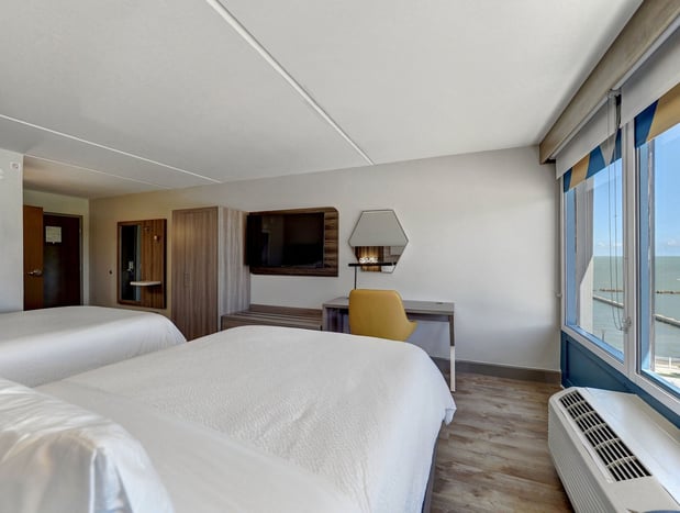 Images Holiday Inn Express Corpus Christi - Beachfront by IHG