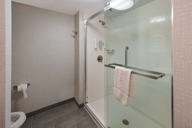 Images Hampton Inn & Suites Fredericksburg-at Celebrate Virginia