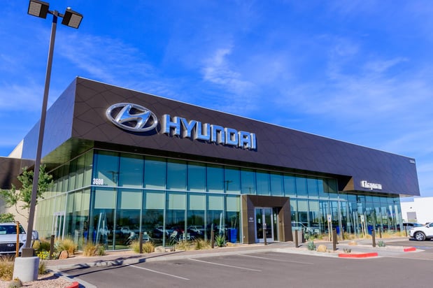 Images Chapman Hyundai Scottsdale
